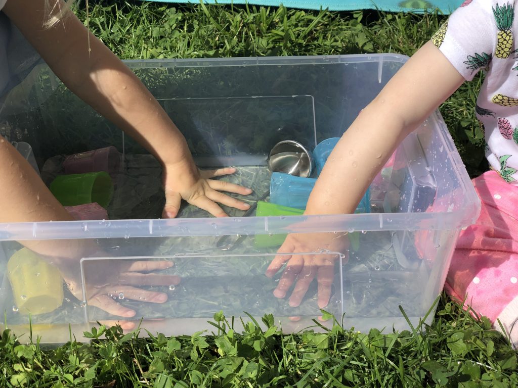 Beschäftigungsideen für Kleinkinder im Sommer Tonie Box Sommerlieder5